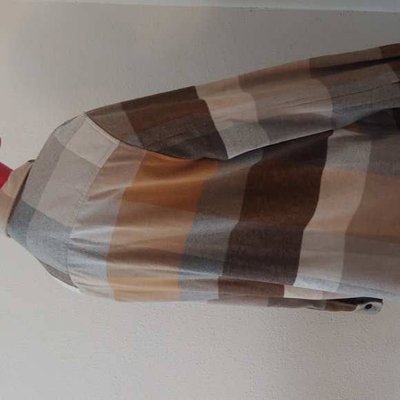 Men's Plaid Polyester Blend Button Shirt Brown, Tan, XL - Picture 7 of 15